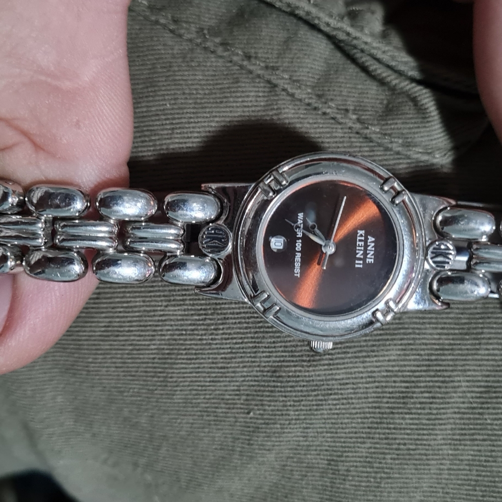 Anne Klein 2